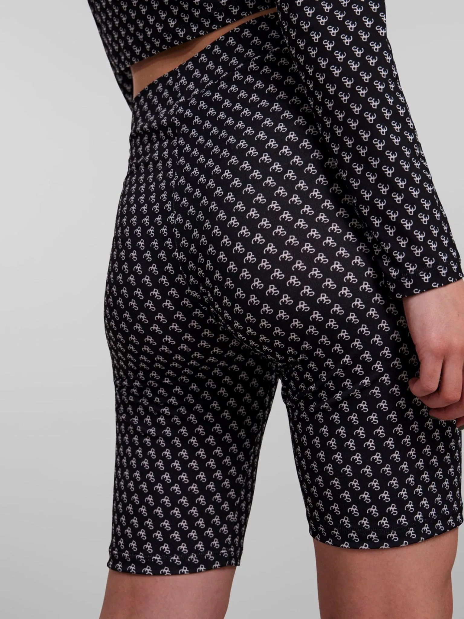 Ammi High Waist Bike Shorts - Sort