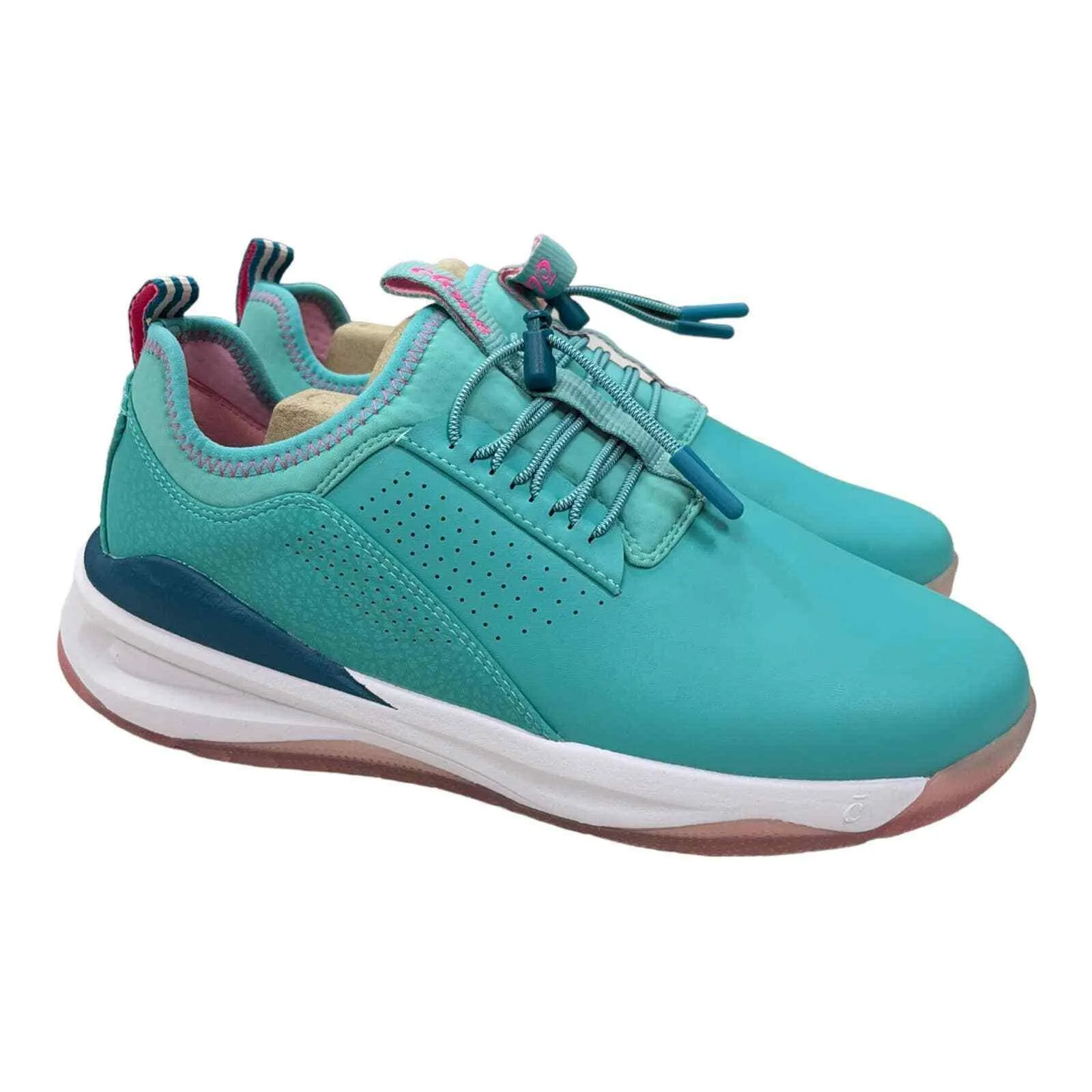 Clove Classic Shoes Sneakers Healthcare Nursing Leopard Pacific Palm 8.5 New