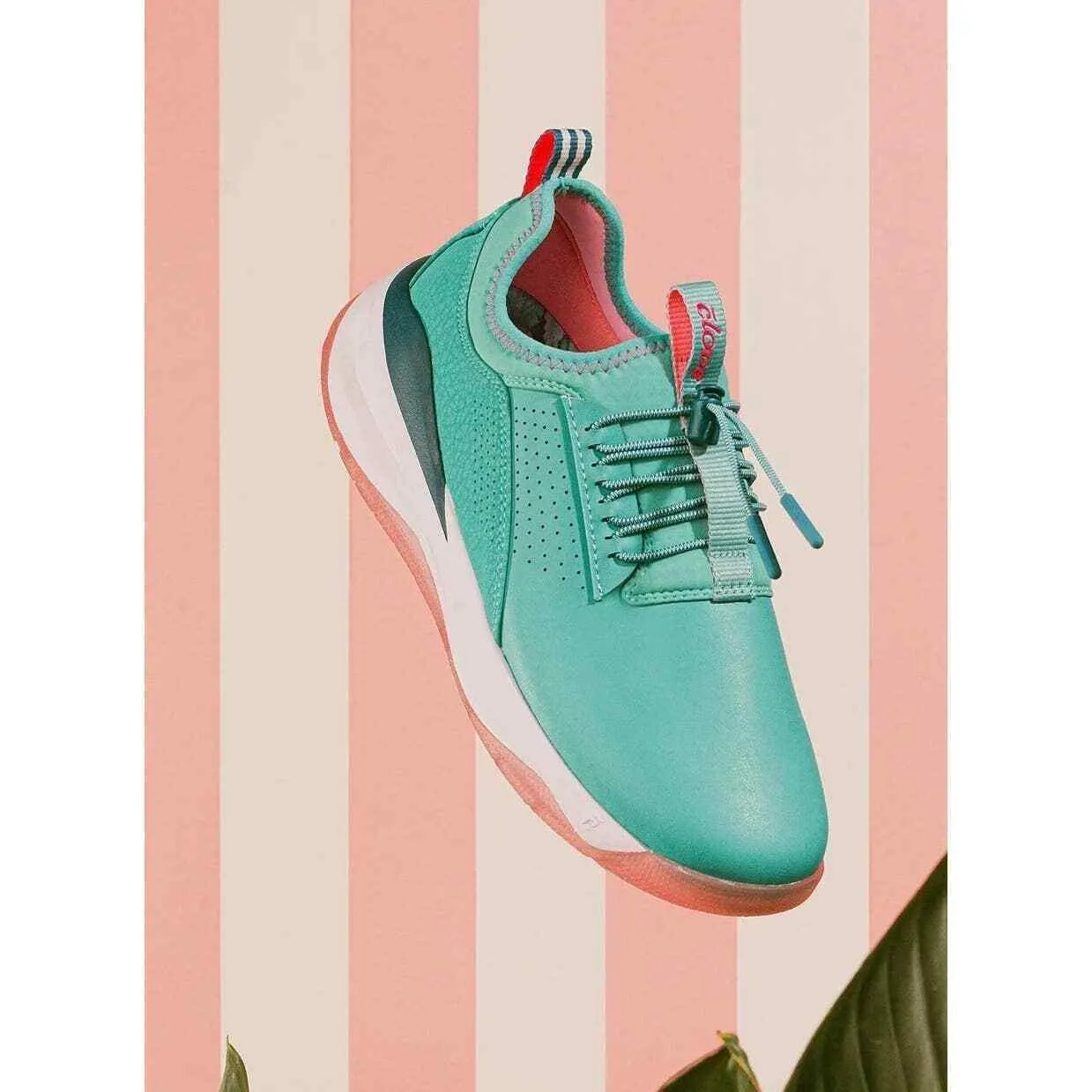 Clove Classic Shoes Sneakers Healthcare Nursing Leopard Pacific Palm Size 8 New