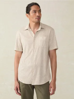 Faherty Brand Short-Sleeve Hermosa Shirt in Island Sand Fishscale