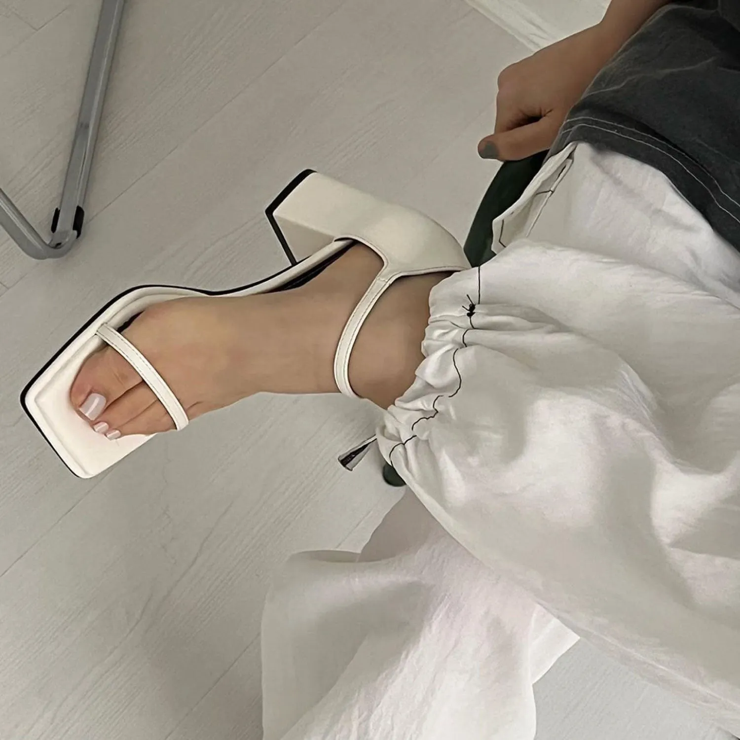 Fay Sandals (Pre-order)