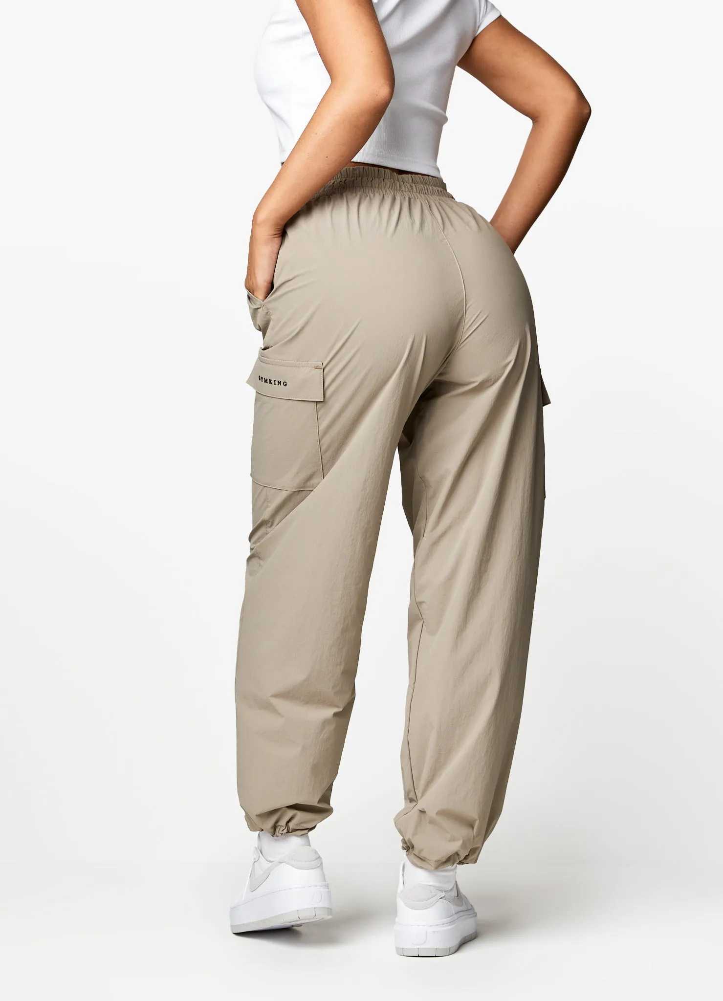 Gym King Utility Woven Tracksuit - Mocha