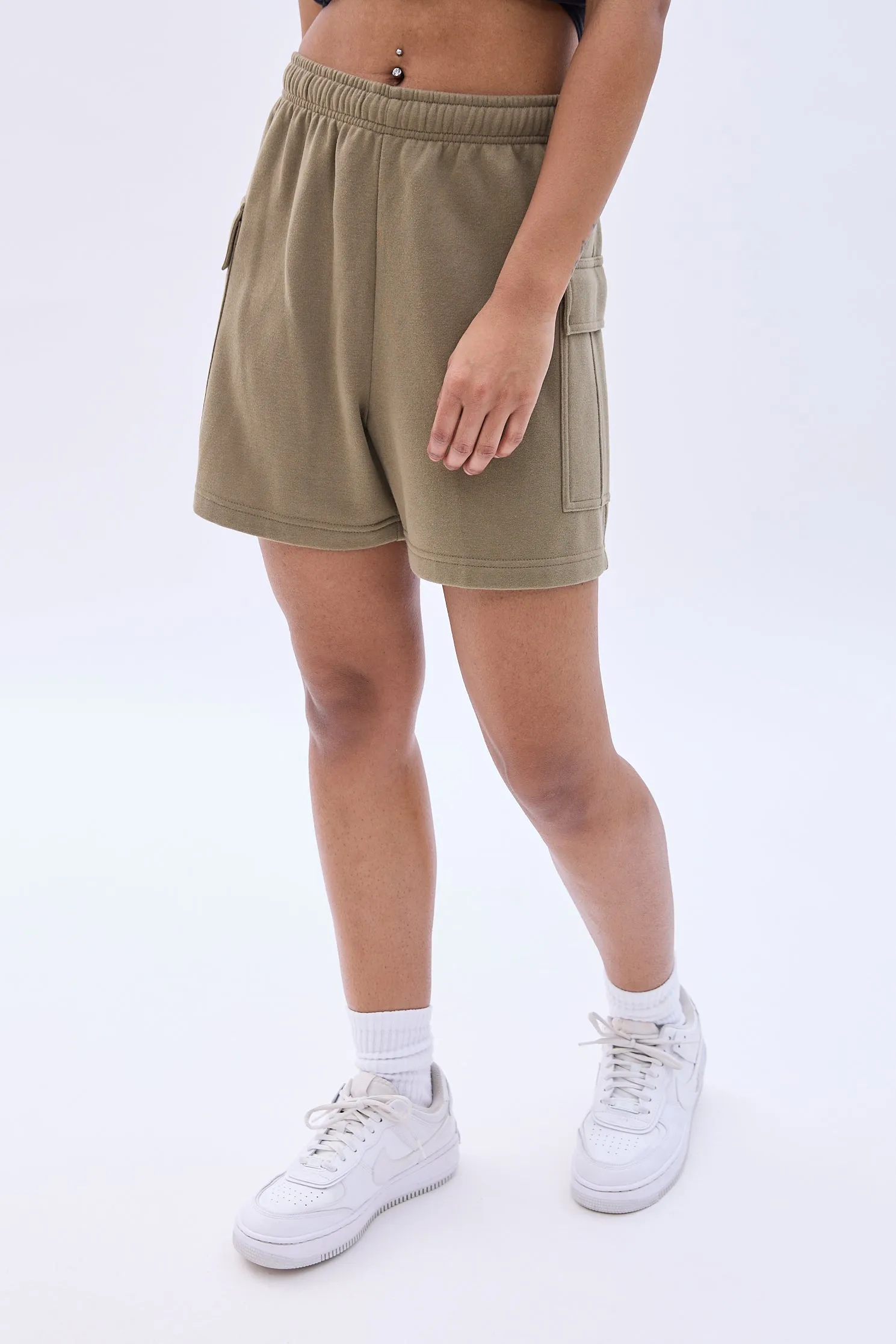 Mid Rise Fleece Cargo Short
