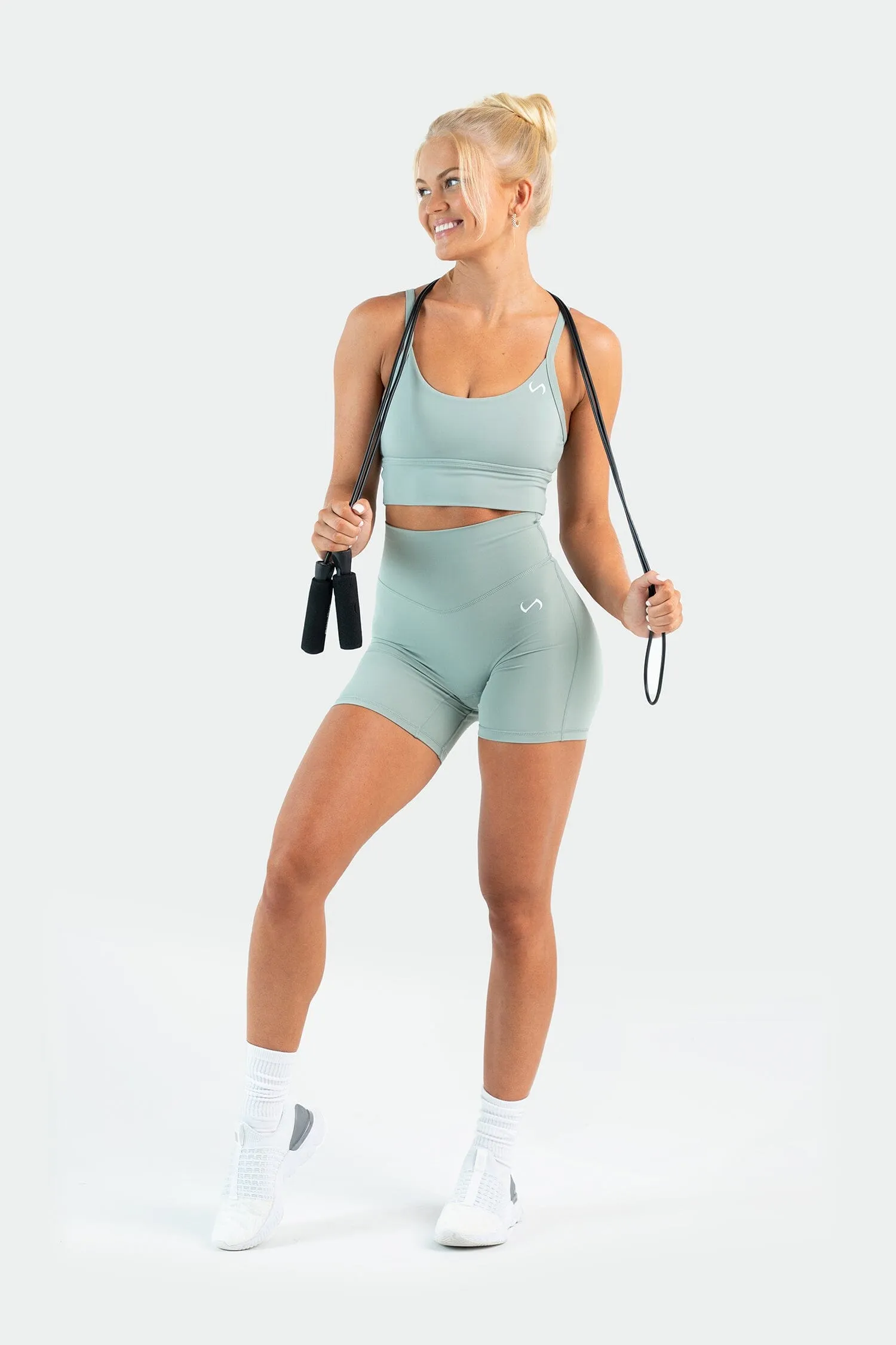 Tempo 6 Inch Workout Shorts